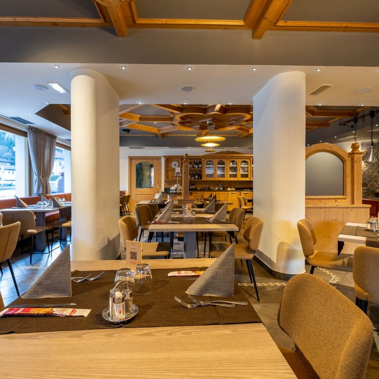 Ristorante Dolomiti 9